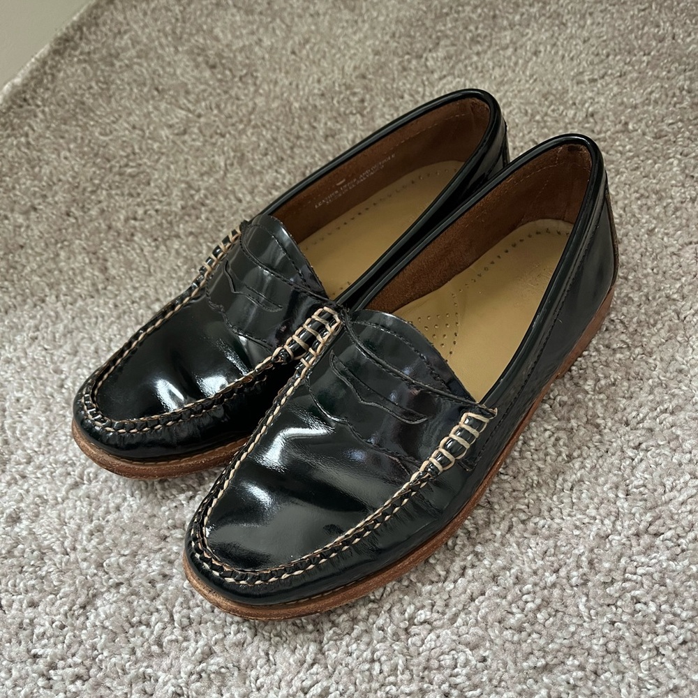 Bass Weejuns patent leather loafer